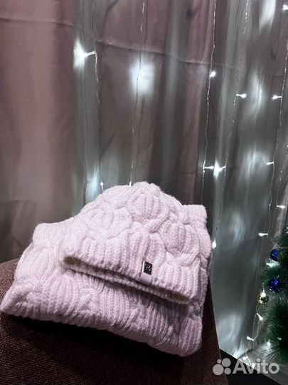 Комплект шапка и снуд зимний женский