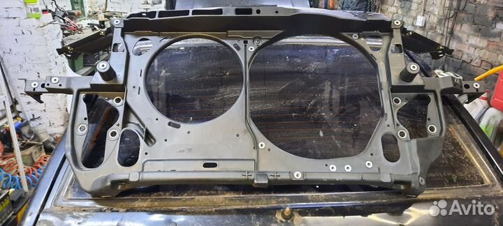 Передняя панель, телевизор Volkswagen Passat B5+