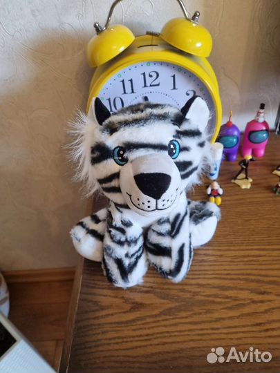Мягкая игрушка тигренок