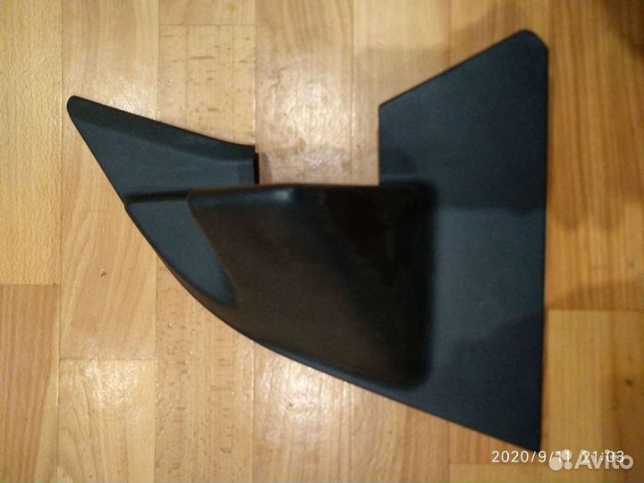 Volvo Fh4 накладка правая