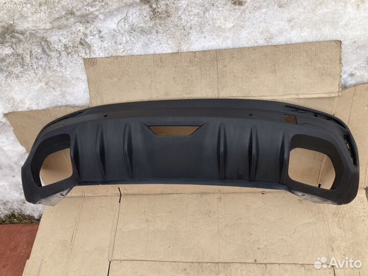 Юбка/спойлер заднего бампера Geely Coolray