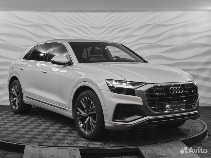 Audi Q8 3.0 AT, 2023
