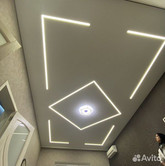 Натяжные потолки