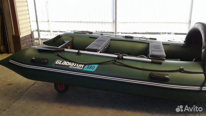Лодка пвх Гладиатор 380