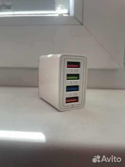 Зарядное устройство на 4 usb порта