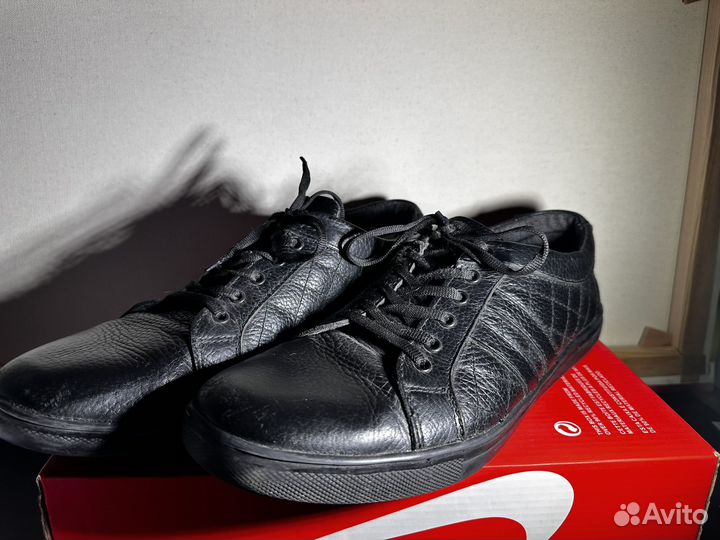 Ботинки чёрные