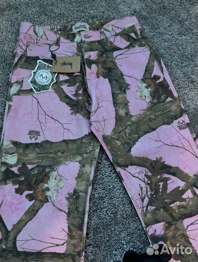 Джинсы Stussy RealTree розовые