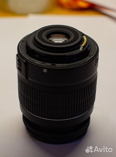 Объектив Canon EF-S 18-55