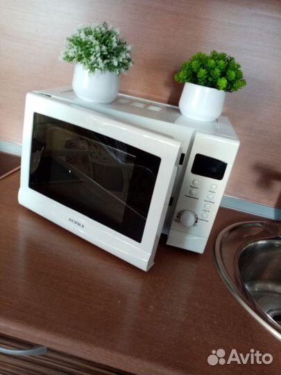 Микроволновая печь supra 18л