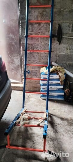 Детская шведская стенка