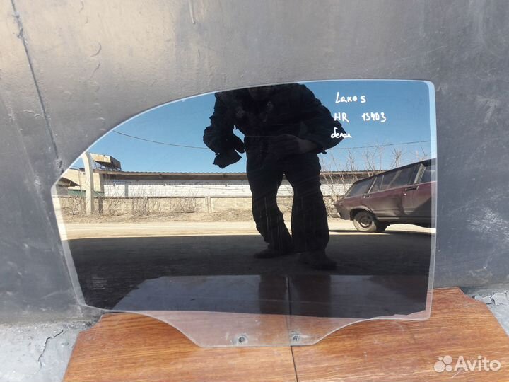 Стекло двери задней правой Сhevrolet Lanos