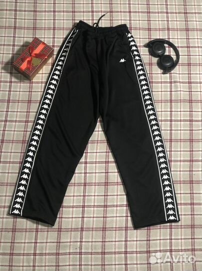 Широкие штаны Kappa