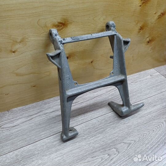 Центральная подножка мотоцикл Ява