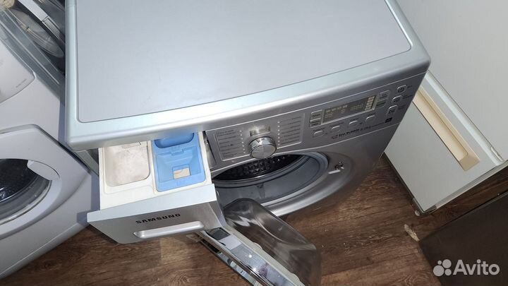 Стиральная машина Samsung WF0602WKN