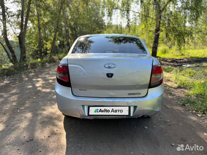 LADA Granta 1.6 МТ, 2012, 260 000 км