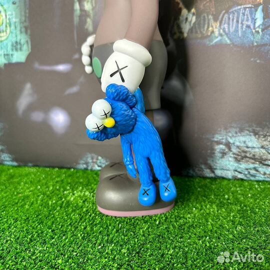 Игрушка kaws 32 см