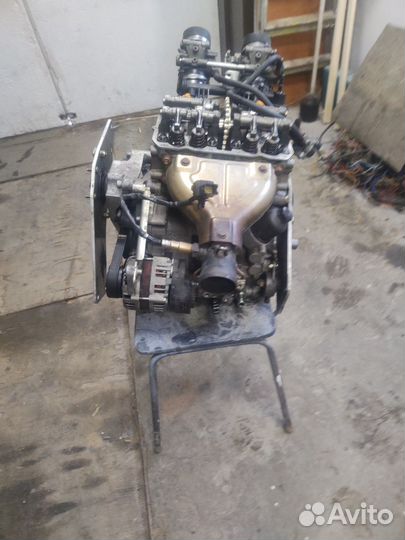 Двигатель и гусеница на polaris