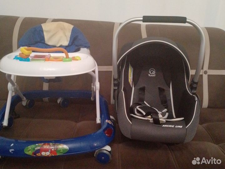 Ходунки детские бу,и авто кресло тоже бу