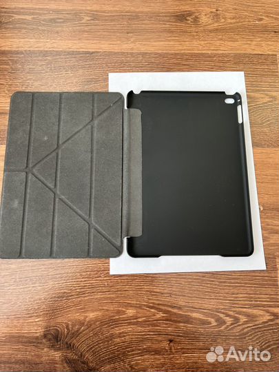 Чехол на iPad