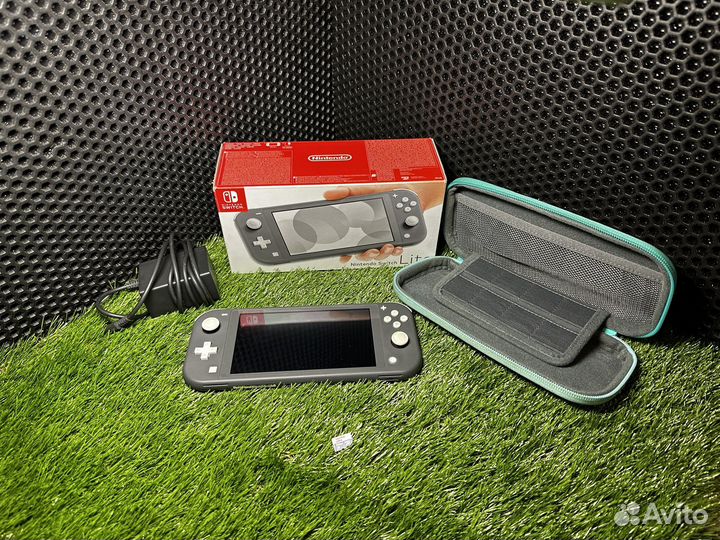 Nintendo switch lite 128g 50+ игр