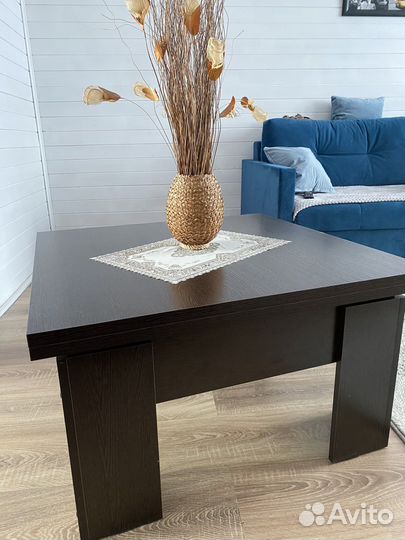 Журнальный стол