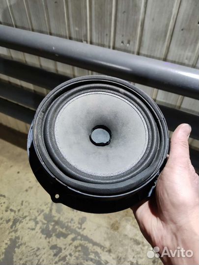 Штатный динамик