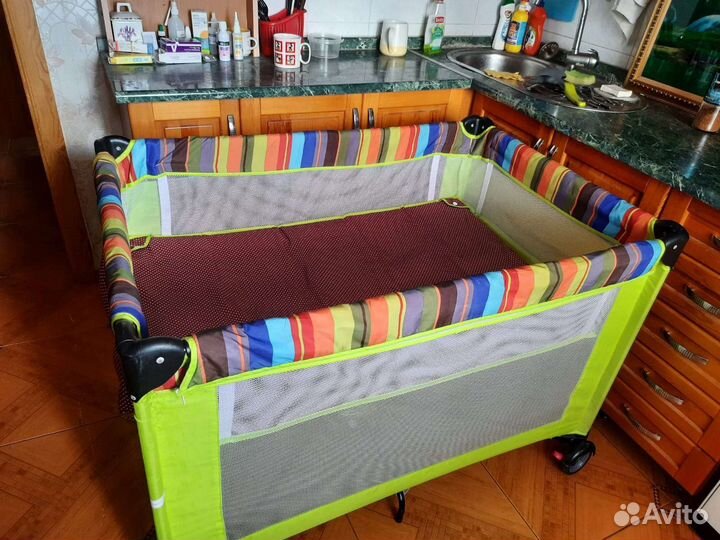 Манеж-кровать