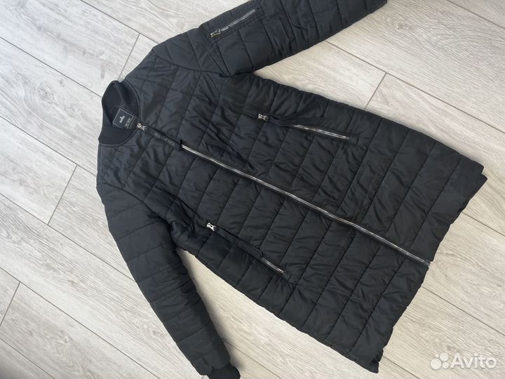 Продам куртку