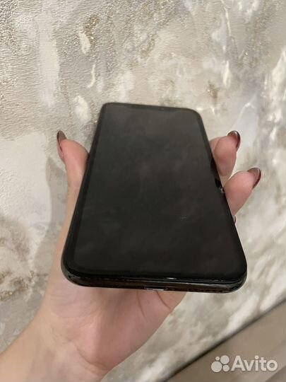 iPhone X, 256 ГБ