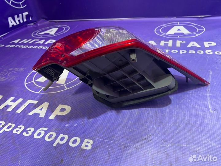 Фонарь правый Honda Accord 8 CU1 R20A3 2009