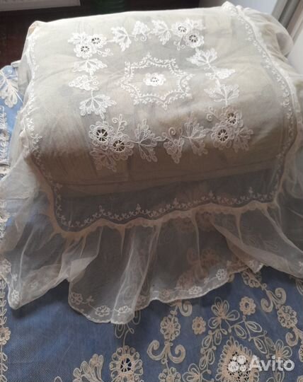 Покрывало и накидки на кровать винтажные