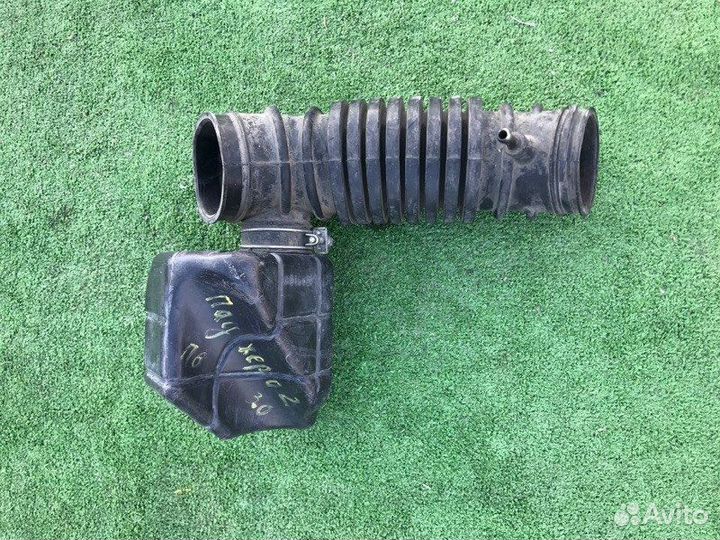 Резонатор воздушного фильтра, влагоотделитель