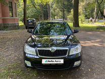 Skoda Octavia 1.8 AT, 2011, 214 000 км, с пробегом, цена 850 000 руб.