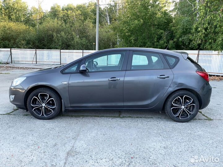 Opel Astra 1.6 AT, 2010, 95 800 км