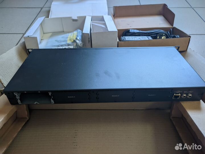 Базовый блок bosch VIP-X1600-B для установки до 4х