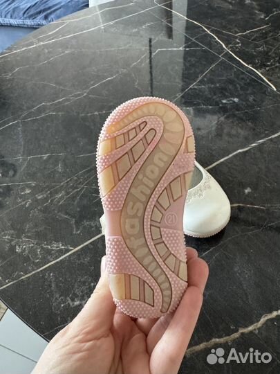 Туфельки для девочки