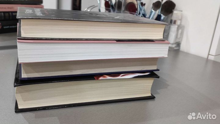 Стефани Майер, Бетти Смит, Н. Нестерова