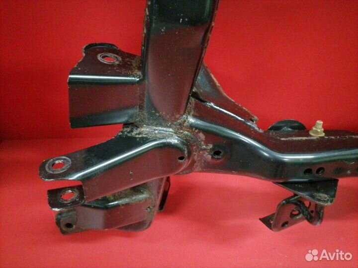 Подрамник задний Nissan Pathfinder R51 YD25ddti