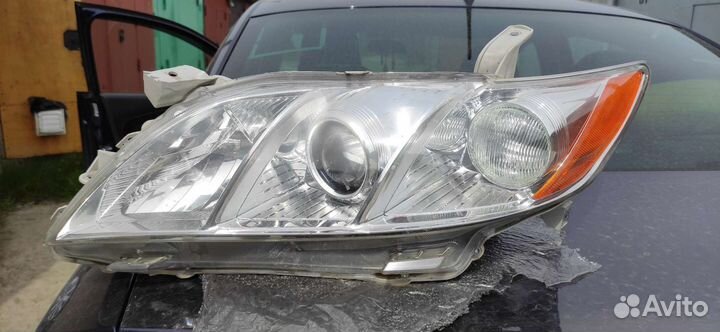Фара toyota camry 40