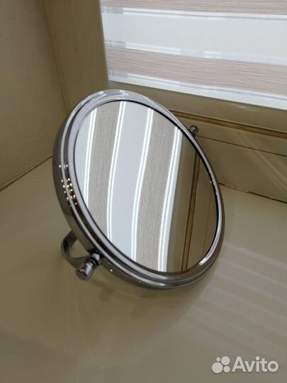 Зеркало настольное новое