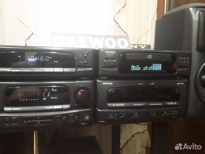 Музыкальный центр daewoo AMI-940