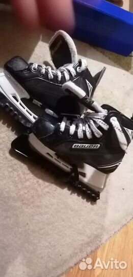 Продам детские коньки Bayer r28