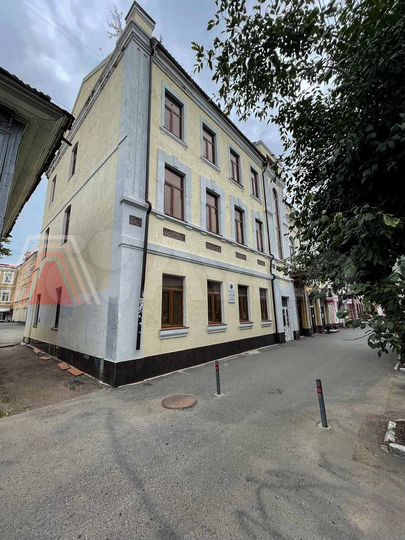 Продам помещение свободного назначения, 1300 м²