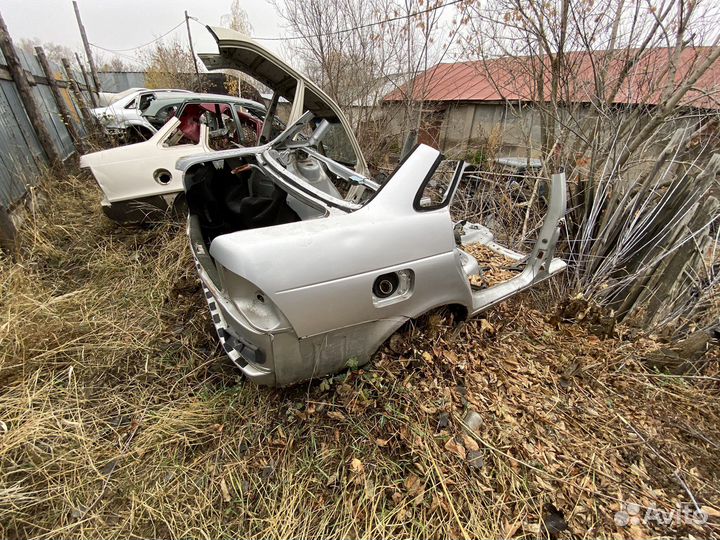 Приора задняя часть кузова