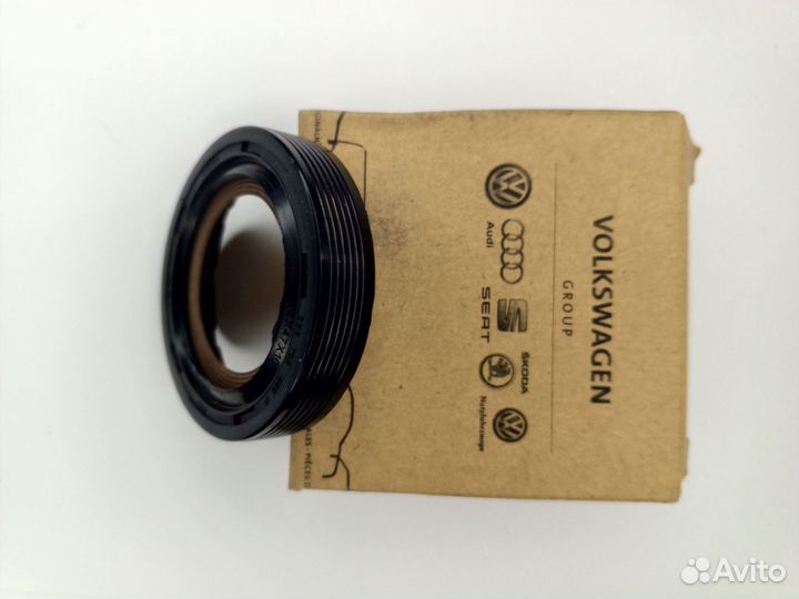 Сальник коленвала передний WAG