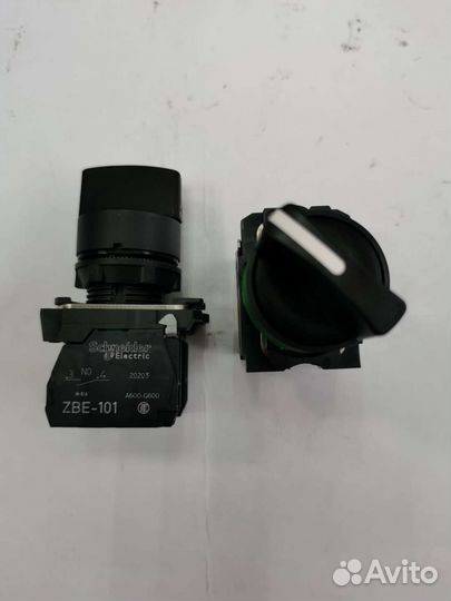 Переключатели серии XB5 (schneider electric)