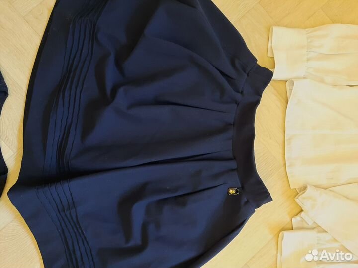 Много школьной одежды на рост от 146