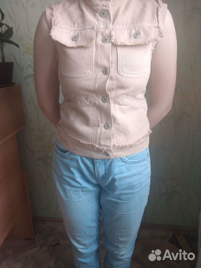 Жилетка для девочки джинсовая