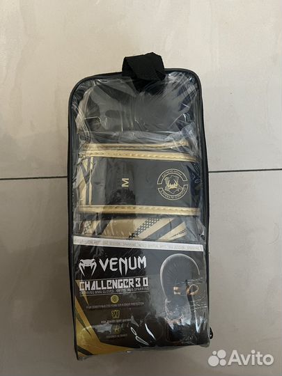 Venum перчатки боксерские крабы мма черный золотой