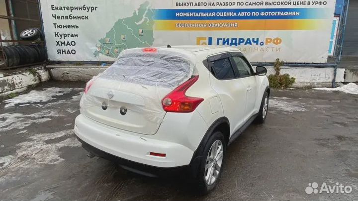 Горловина топливного бака Nissan Juke (YF15) 17221